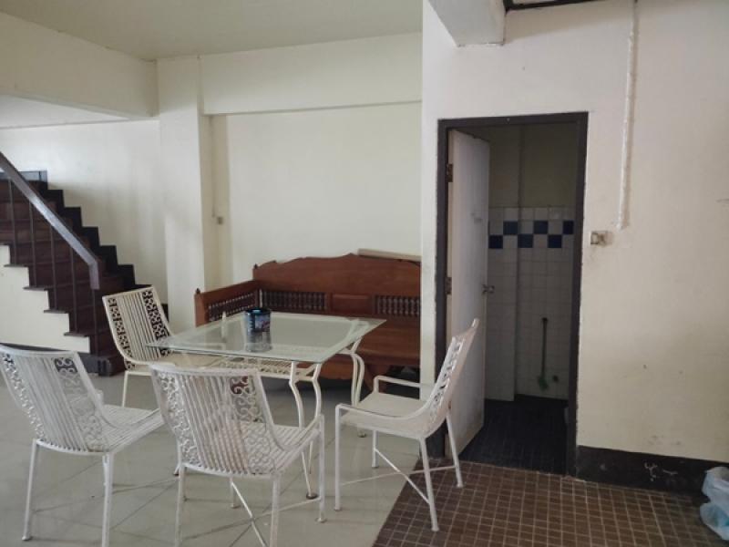 รูปที่3 ต้องการขายทาวน์โฮม ช้างเผือก เมืองเชียงใหม่ ราคา 2,490,000 บาท