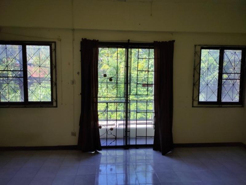 รูปที่4 ต้องการขายทาวน์โฮม ช้างเผือก เมืองเชียงใหม่ ราคา 2,490,000 บาท