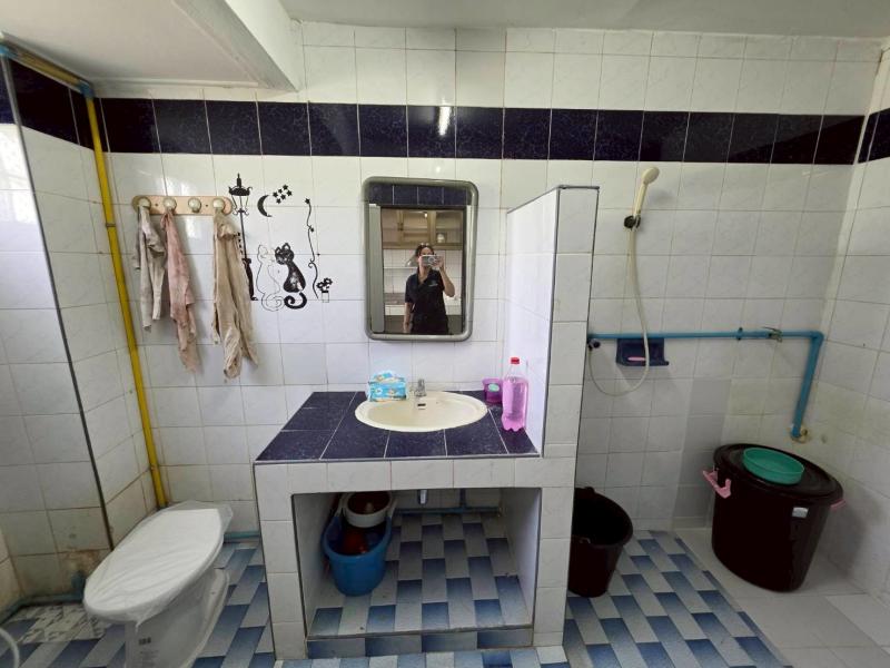 รูปที่6 ต้องการขายบ้านพร้อมที่ดิน บางจาก เขตพระโขนง ราคา 2,850,000 บาท