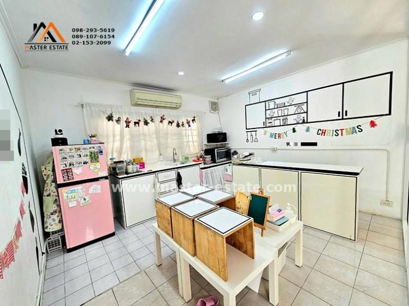 รูปที่5 ต้องการขายบ้านพร้อมที่ดิน หลักหก เมืองปทุมธานี ราคา 6,000,000 บาท