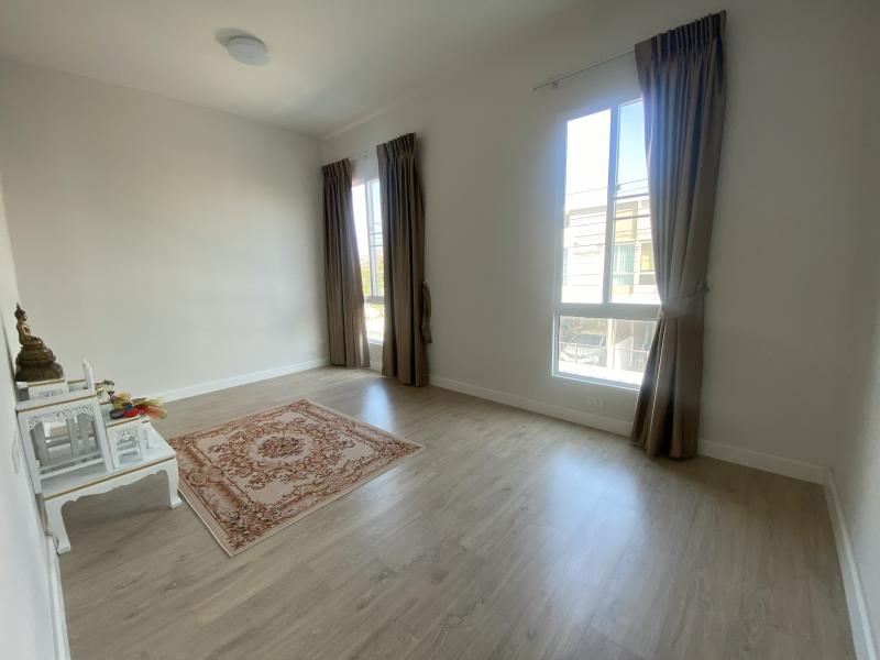 รูปที่5 ต้องการขายทาวน์โฮม สีกัน เขตดอนเมือง ราคา 4,990,000 บาท