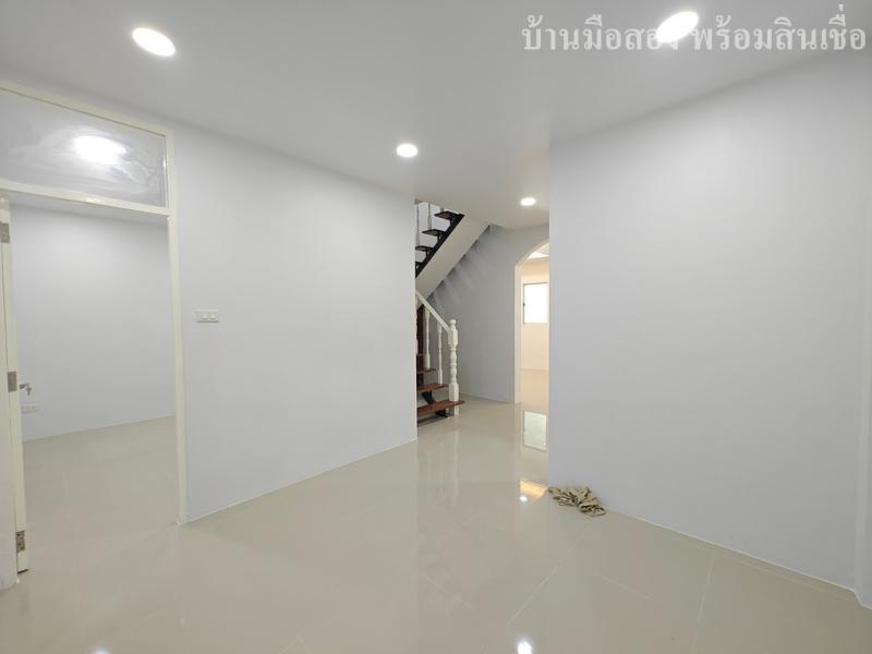 รูปที่3 ต้องการขายบ้านพร้อมที่ดิน ลาดสวาย ลำลูกกา ราคา 2,390,000 บาท