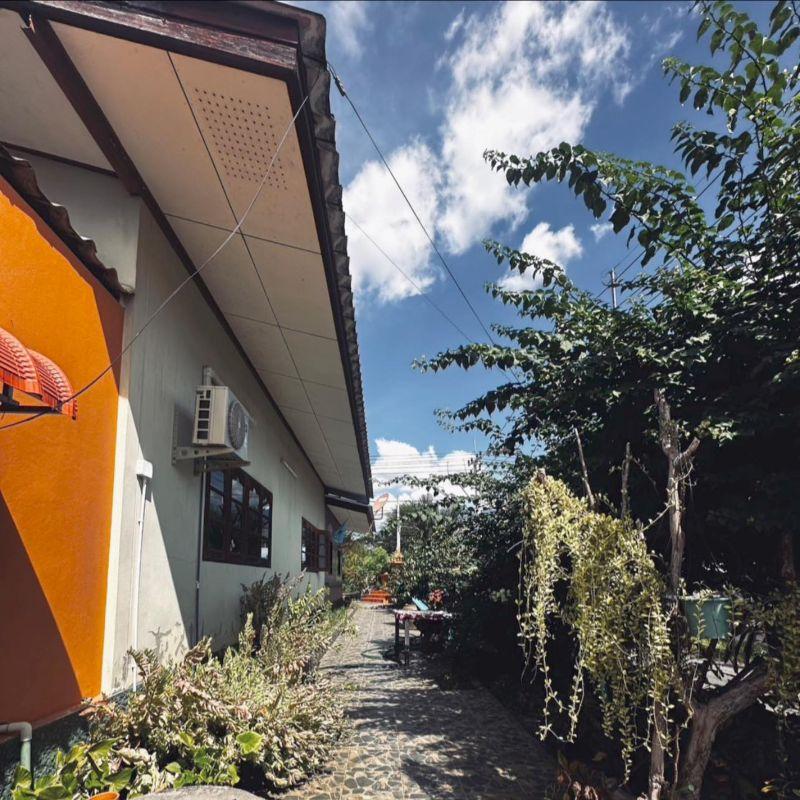 รูปที่2 ต้องการขายบ้านพร้อมที่ดิน เชิงเนิน เมืองระยอง ราคา 15,000,000 บาท