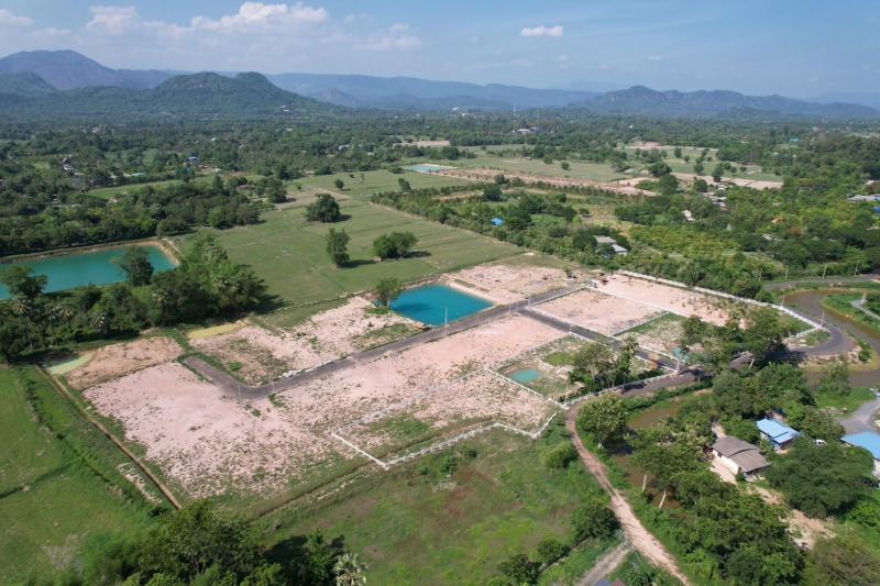 รูปที่4 ต้องการขายที่ดินเปล่า บ้านพร้าว บ้านนา ราคา 1,800,000 บาท