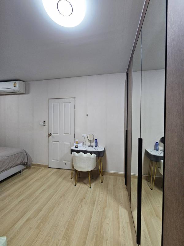 รูปที่3 ต้องการขายบ้านพร้อมที่ดิน บางพลีใหญ่ บางพลี ราคา 3,900,000 บาท