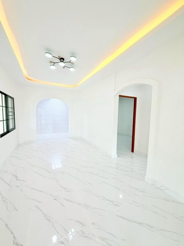 รูปที่3 ต้องการขายทาวน์โฮม ลาดสวาย ลำลูกกา ราคา 2,600,000 บาท