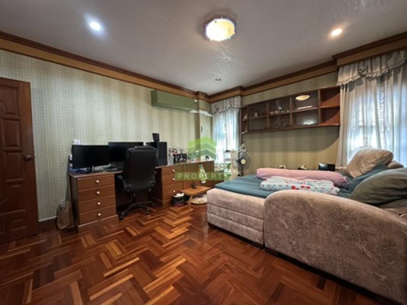 รูปที่4 ต้องการขายบ้านพร้อมที่ดิน ท่าข้าม เขตบางขุนเทียน ราคา 8,900,000 บาท