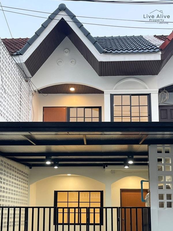 รูปที่2 ต้องการขายทาวน์โฮม พระโขนงเหนือ เขตวัฒนา ราคา 3,190,000 บาท