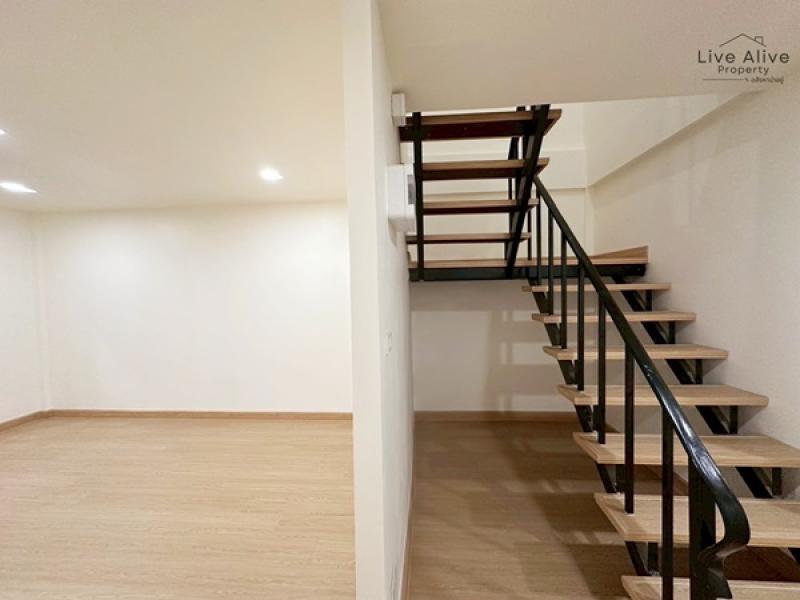 รูปที่4 ต้องการขายทาวน์โฮม พระโขนงเหนือ เขตวัฒนา ราคา 3,190,000 บาท