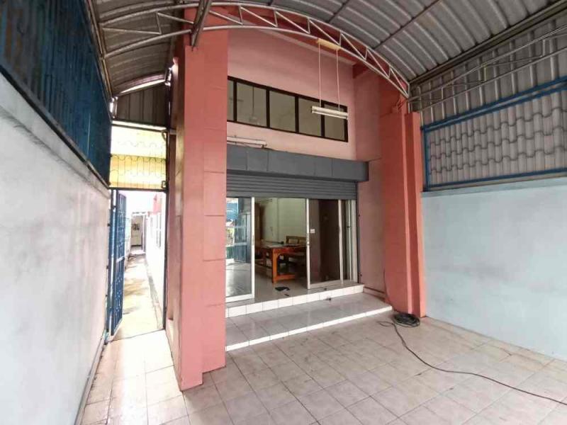 รูปที่2 ต้องการขายอาคารพาณิชย์ บางบอน เขตบางบอน ราคา 4,900,000 บาท