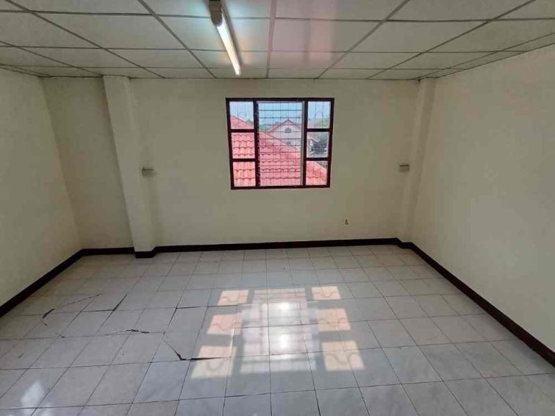 รูปที่8 ต้องการขายอาคารพาณิชย์ บางบอน เขตบางบอน ราคา 4,900,000 บาท