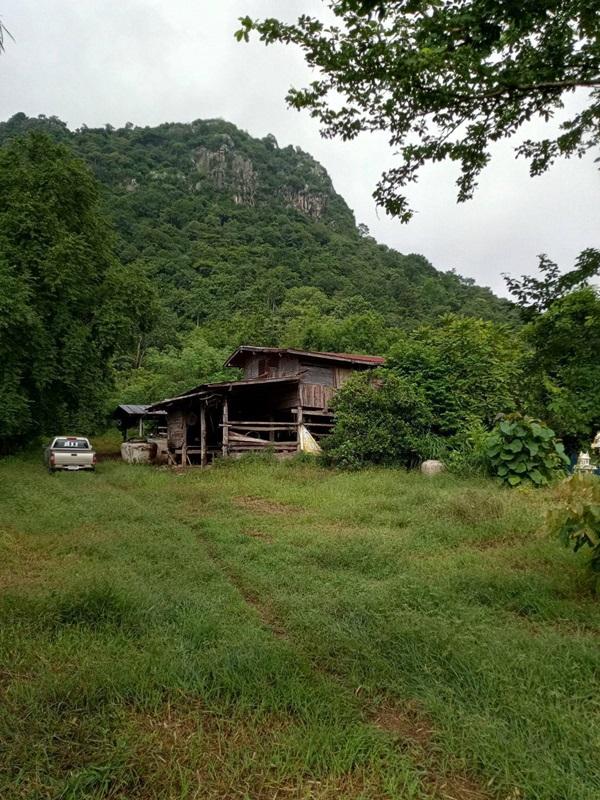 รูปที่2 ต้องการขายที่ดินเปล่า นิคมเขาบ่อแก้ว พยุหะคีรี ราคา 220,000 บาท