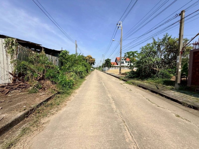 รูปที่3 ต้องการขายบ้านพร้อมที่ดิน บางแวก เขตภาษีเจริญ ราคา 1,725,000 บาท