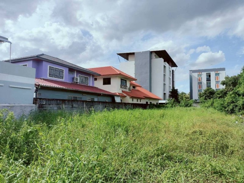 รูปที่3 ต้องการขายบ้านพร้อมที่ดิน ประชาธิปัตย์ ธัญบุรี ราคา 3,140,000 บาท