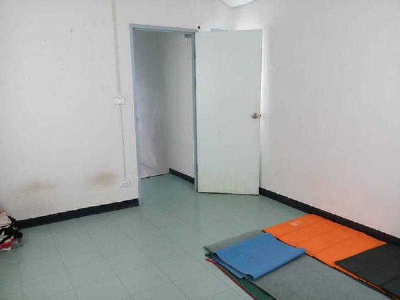 รูปที่6 ให้เช่าบ้านพร้อมที่ดิน ท่าอ่าง โชคชัย ราคา 2,300 บาท