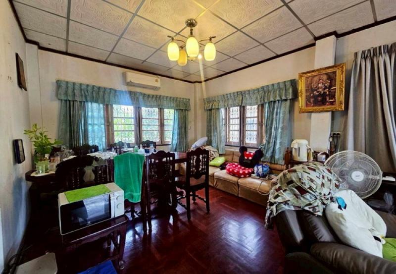 รูปที่5 ต้องการขายบ้านพร้อมที่ดิน คลองสามประเวศ เขตลาดกระบัง ราคา 5,450,000 บาท