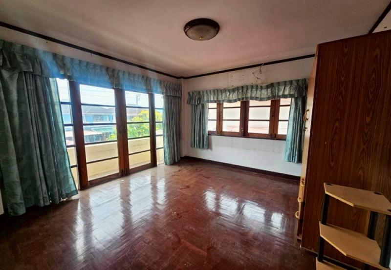 รูปที่6 ต้องการขายบ้านพร้อมที่ดิน คลองสามประเวศ เขตลาดกระบัง ราคา 5,450,000 บาท