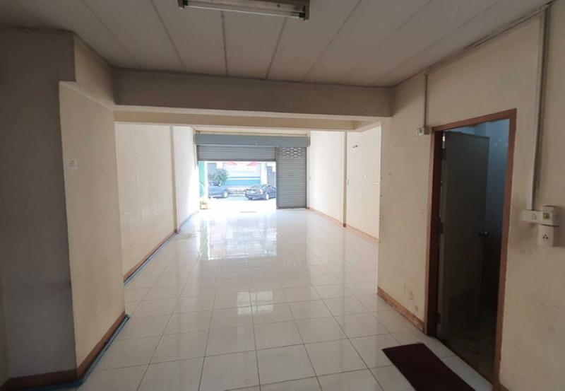 รูปที่4 ต้องการขายอาคารพาณิชย์ คลองสามประเวศ เขตลาดกระบัง ราคา 3,700,000 บาท