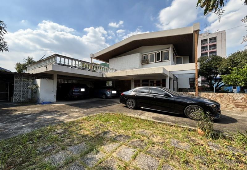 รูปที่3 ต้องการขายบ้านพร้อมที่ดิน ปากคลองภาษีเจริญ เขตภาษีเจริญ ราคา 42,200,000 บาท