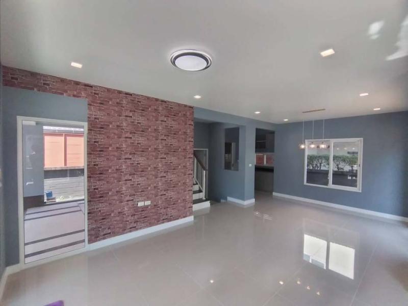 รูปที่4 ต้องการขายบ้านพร้อมที่ดิน บ้านใหม่ เมืองปทุมธานี ราคา 5,000,000 บาท