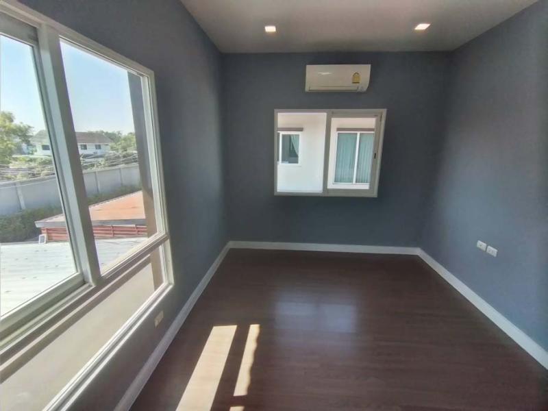 รูปที่7 ต้องการขายบ้านพร้อมที่ดิน บ้านใหม่ เมืองปทุมธานี ราคา 5,000,000 บาท