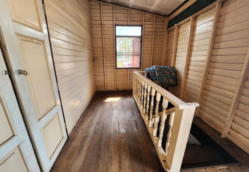 รูปที่6 ต้องการขายบ้านพร้อมที่ดิน บางขุนศรี เขตบางกอกน้อย ราคา 4,400,000 บาท