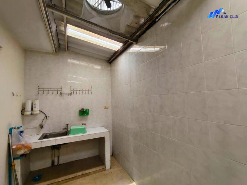 รูปที่5 ต้องการขายทาวน์โฮม คลองสาม คลองหลวง ราคา 1,490,000 บาท