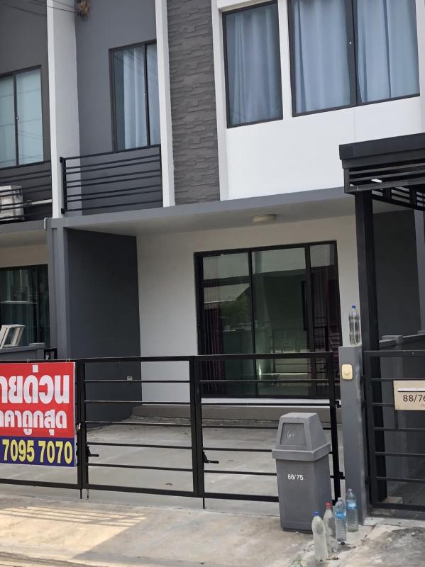 รูปที่2 ต้องการขายบ้านพร้อมที่ดิน คลองสี่ คลองหลวง ราคา 1,790,000 บาท