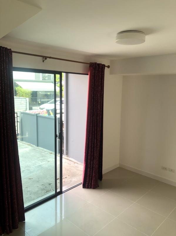 รูปที่6 ต้องการขายบ้านพร้อมที่ดิน คลองสี่ คลองหลวง ราคา 1,790,000 บาท