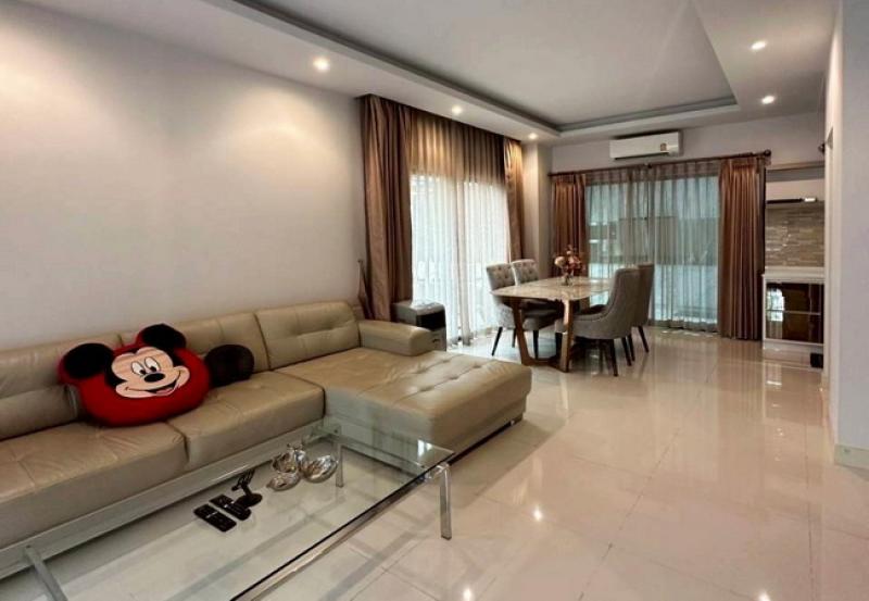 รูปที่3 ต้องการขายทาวน์โฮม บางพลีใหญ่ บางพลี ราคา 7,300,000 บาท