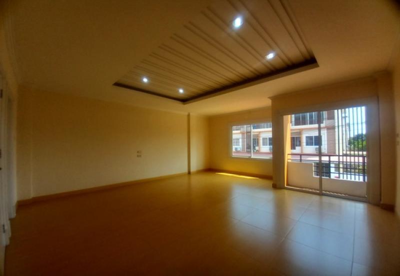 รูปที่4 ต้องการขายทาวน์โฮม ท่าแร้ง เขตบางเขน ราคา 4,250,000 บาท