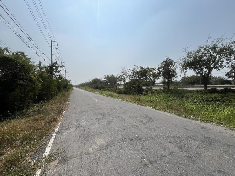รูปที่6 ต้องการขายที่ดินเปล่า ย่านยาว สามชุก ราคา 12,000,000 บาท