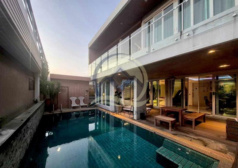 รูปที่2 ต้องการขายบ้านพร้อมที่ดิน สามเสนนอก เขตห้วยขวาง ราคา 33,000,000 บาท