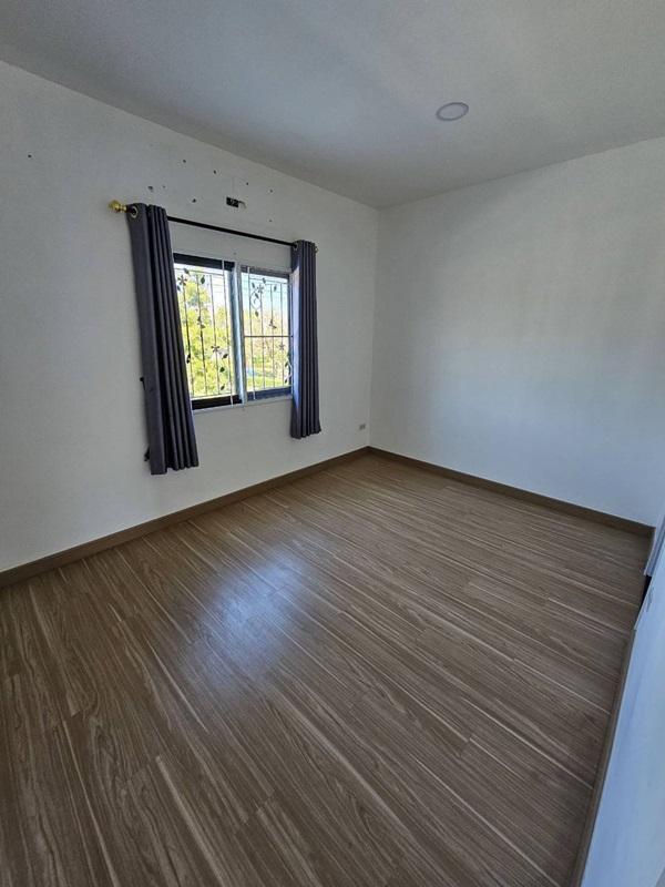 รูปที่6 ต้องการขายทาวน์โฮม บางสมัคร บางปะกง ราคา 2,500,000 บาท