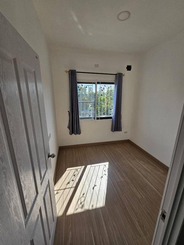 รูปที่8 ต้องการขายทาวน์โฮม บางสมัคร บางปะกง ราคา 2,500,000 บาท