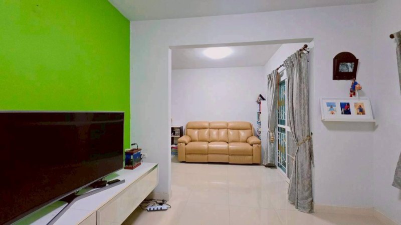 รูปที่3 ต้องการขายทาวน์โฮม บางพลีใหญ่ บางพลี ราคา 2,890,000 บาท