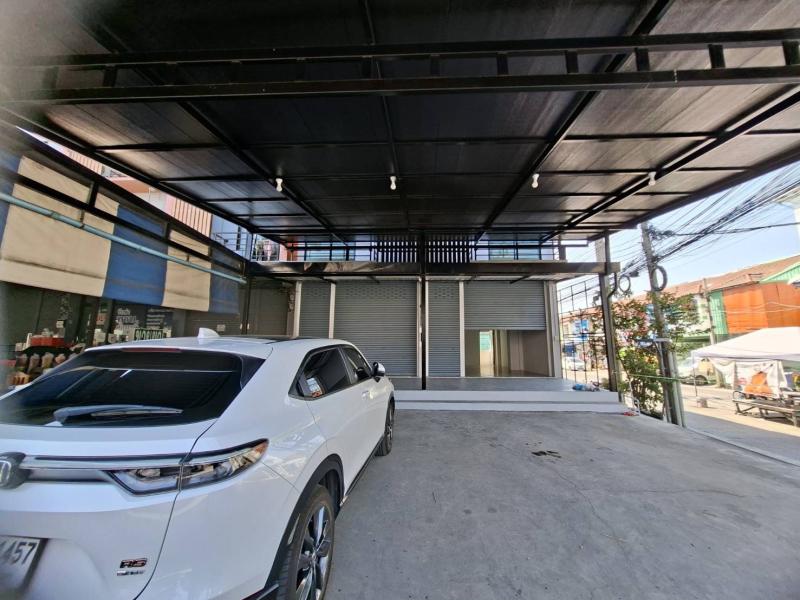 รูปที่2 ต้องการขายบ้านพร้อมที่ดิน ไทรน้อย ไทรน้อย ราคา 6,500,000 บาท