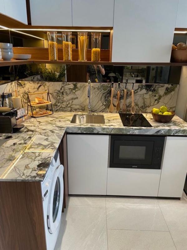 รูปที่7 ต้องการขายคอนโดมิเนียม สีลม เขตบางรัก ราคา 2,350,000 บาท