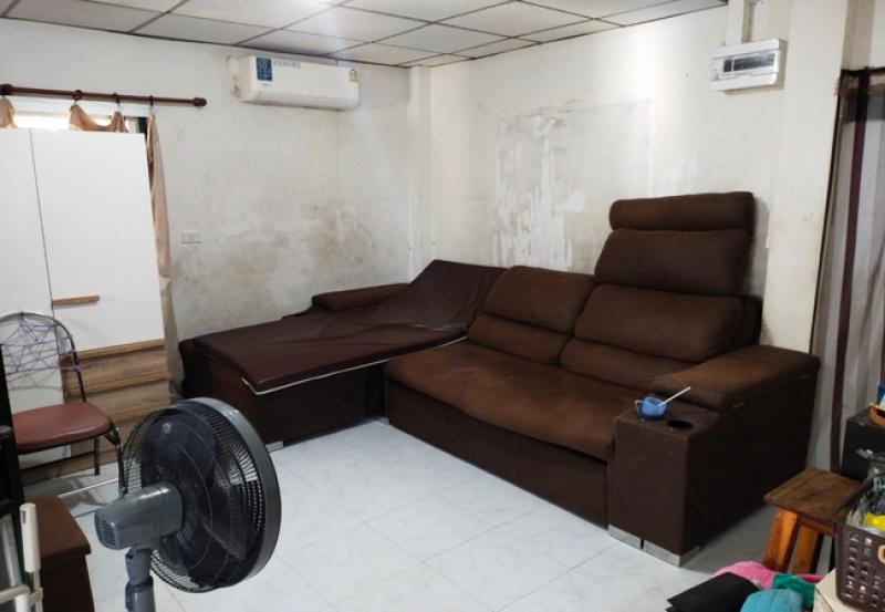 รูปที่4 ต้องการขายบ้านพร้อมที่ดิน โคกแฝด เขตหนองจอก ราคา 2,100,000 บาท