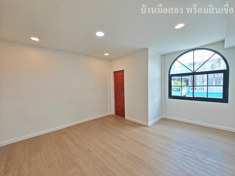 รูปที่6 ต้องการขายบ้านพร้อมที่ดิน คลองถนน เขตสายไหม ราคา 2,200,000 บาท