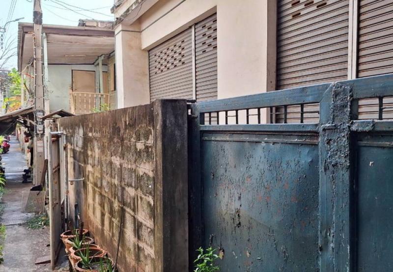 รูปที่8 ต้องการขายอาคารพาณิชย์ คลองต้นไทร เขตคลองสาน ราคา 7,000,000 บาท