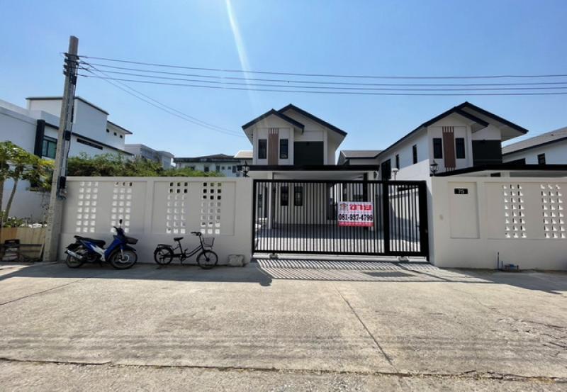 ขายบ้านพร้อมที่ดิน ราคา : 5,900,000