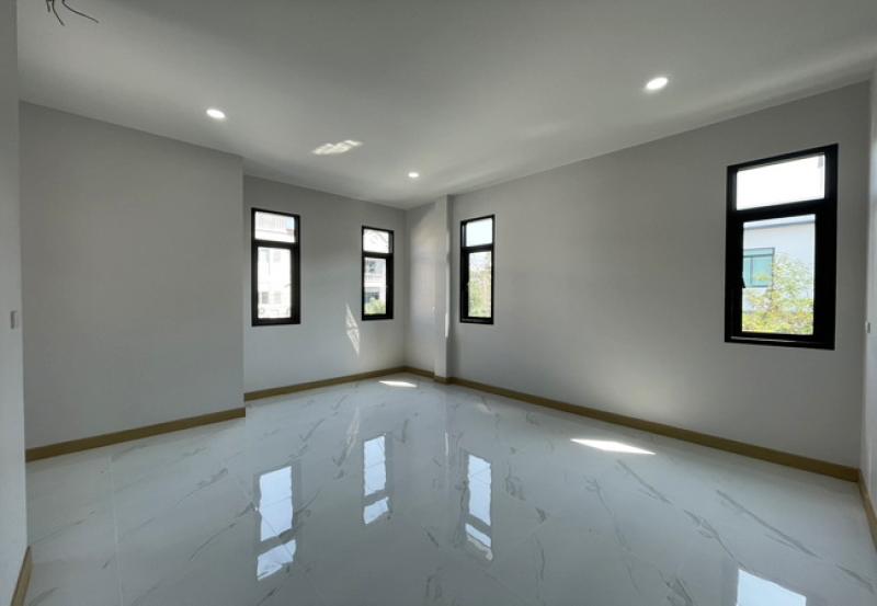 รูปที่7 ต้องการขายบ้านพร้อมที่ดิน ศาลาธรรมสพน์ เขตทวีวัฒนา ราคา 5,900,000 บาท