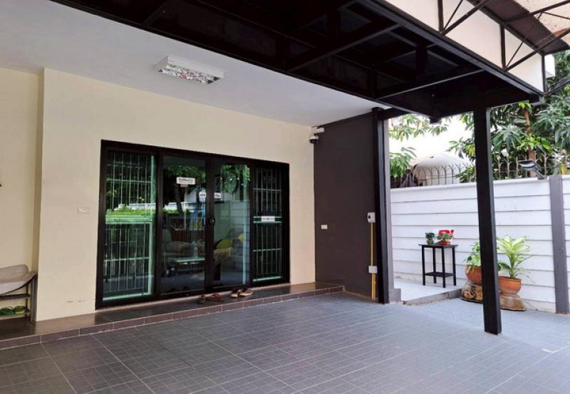 รูปที่3 ต้องการขายทาวน์โฮม ประเวศ เขตประเวศ ราคา 4,900,000 บาท