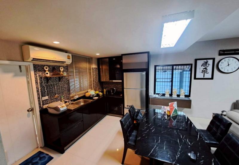 รูปที่5 ต้องการขายทาวน์โฮม ประเวศ เขตประเวศ ราคา 4,900,000 บาท