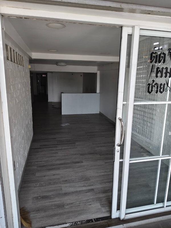 รูปที่4 ต้องการขายอาคารพาณิชย์ ทุ่งครุ เขตทุ่งครุ ราคา 4,000,000 บาท
