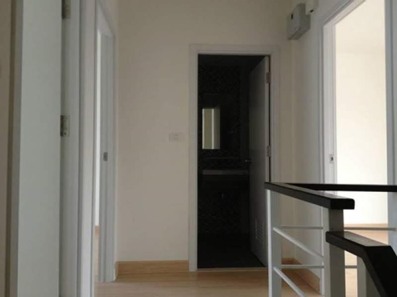 รูปที่7 ให้เช่าบ้านพร้อมที่ดิน บางเตย สามพราน ราคา 10,900 บาท