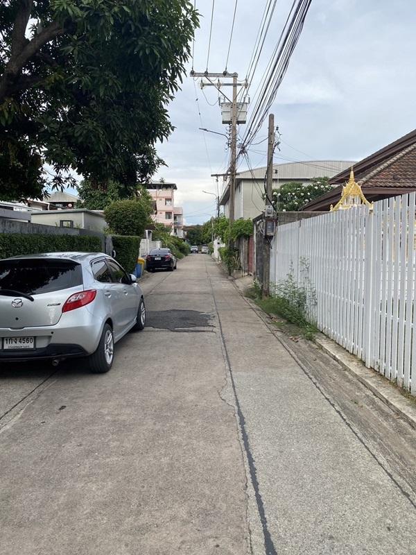 รูปที่8 ต้องการขายที่ดินเปล่า จันทรเกษม เขตจตุจักร ราคา 27,500,000 บาท