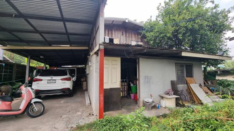 รูปที่8 ต้องการขายบ้านพร้อมที่ดิน ในเมือง เมืองร้อยเอ็ด ราคา 8,500,000 บาท