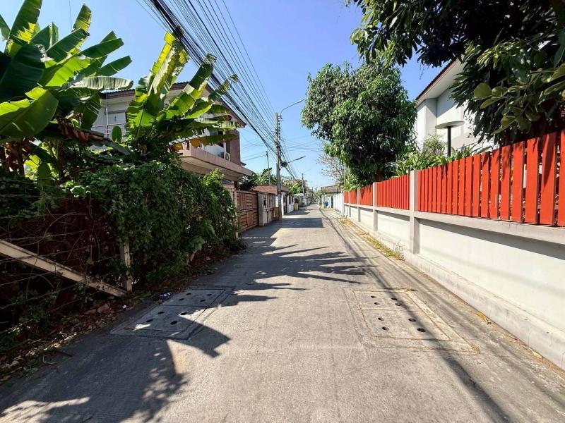 รูปที่7 ต้องการขายที่ดินเปล่า คลองถนน เขตสายไหม ราคา 2,000,000 บาท